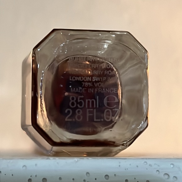 Burberry Body Eau De Parfum 2.8 Fl Oz - Picture 2 of 4